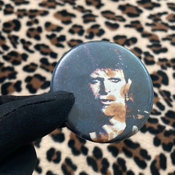 DAVID BOWIE 👩🎤Vintage Rock Button Pin Pinback 70s Ziggy Stardust Collectible - Picture 14 of 16